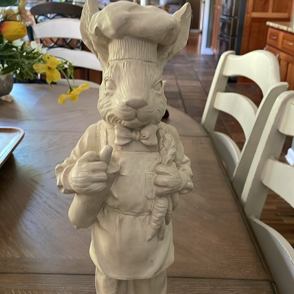 Vintage fleur de lis 1998 Bunny Chef - Picture 2 of 6